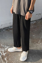 Loose Casual Pleated Style Men Pants