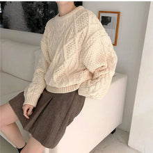 O-Neck Retro Knitted Beige Colors Sweater