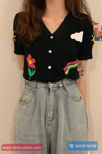 Short Sleeve V-Neck Cute Pattern Knitted Shirt