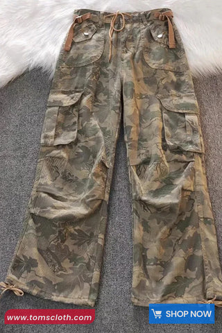 Camouflage Style Cargo Pockets Pants