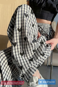 Cute Hearts Full Pattern Long Plaid Pants
