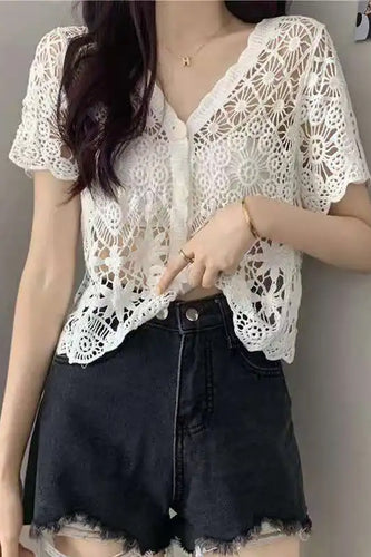 Short Sleeve V-Neck Knitted Embroidered Crochet Shirt