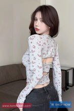 Long Sleeve Backless U-Neck Cropped Floral Shirts
