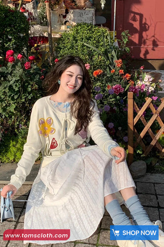 Long Sleeve Lace Tie Flowers Knitted Cardigan Sweater