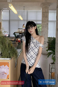 One Shoulder Retro Plaid Casual Shirt