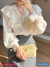 Long Sleeve Retro Elegant Lace Flounce Blouse Shirt