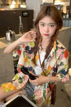 Short Sleeve Cute Floral Printed Blouse Shirt