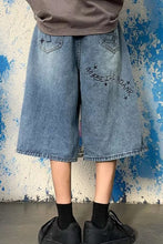 Loose 90s Theme Pattern Knee Length Denim Shorts