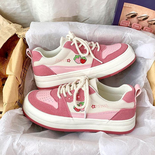 Cute Strawberry Low Running Sneakers