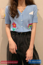 Short Sleeve V-Neck Cute Pattern Knitted Shirt