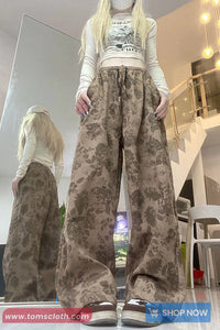 Loose Floral Pattern Corduroy Pants
