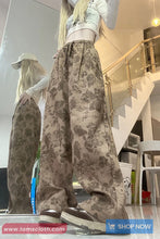 Loose Floral Pattern Corduroy Pants