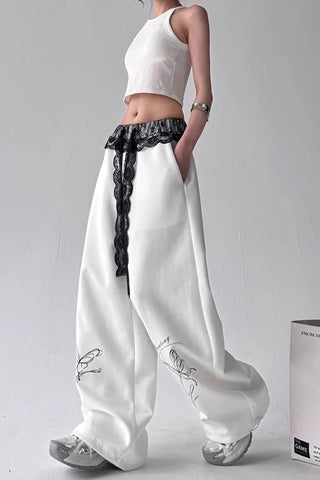 Loose Butterfly Pattern Lace Patchwork Sweatpants