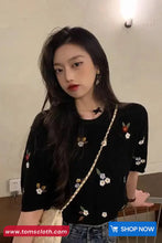 Vintage Floral Embroidered O-Neck Shirts