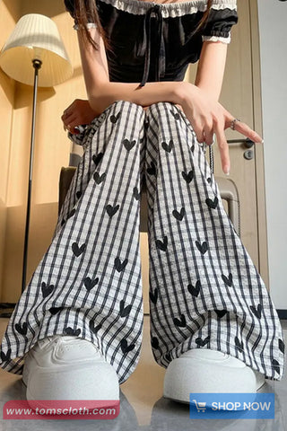 Cute Hearts Full Pattern Long Plaid Pants