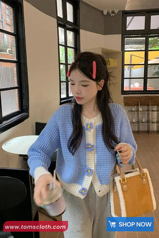 Long Sleeve Daisy Button O-Neck Knitted Cardigan Sweater