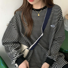 Retro Striped Long Sleeve Casual Sweatshirt