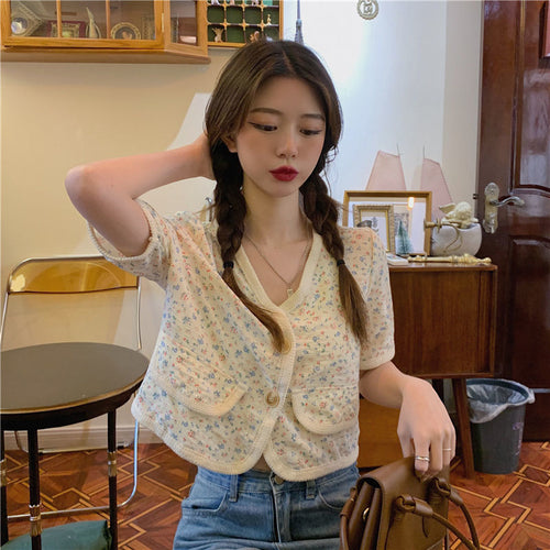 V-Neck Single Breasted Cropped Blouse Shirt