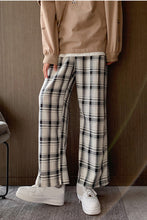 Loose Casual Plaid Men Pants