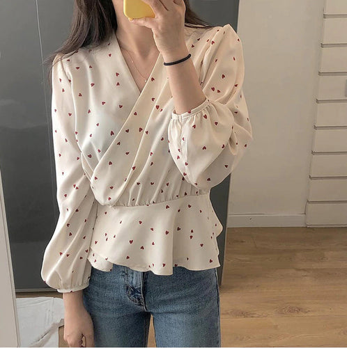 Heart Printed Slim Waist V-Neck Blouse