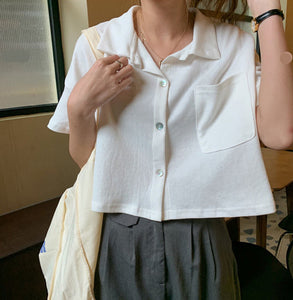 Sweet Simple Pocket Cropped Slim Shirt