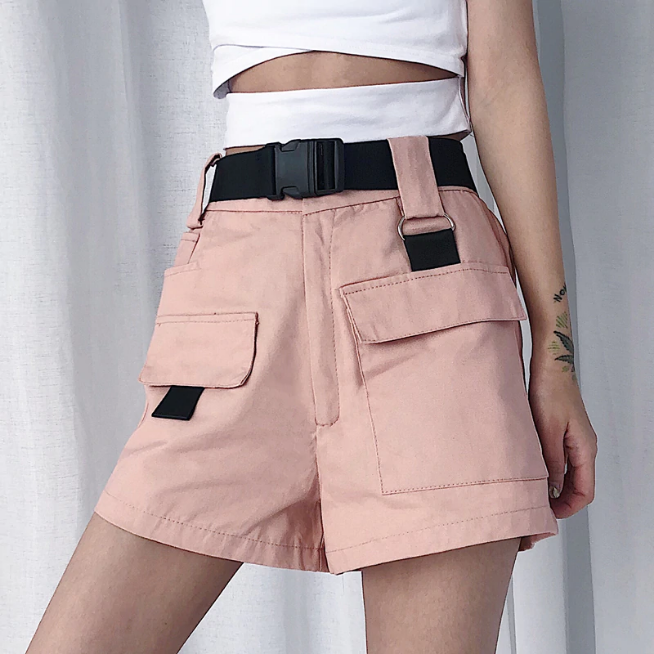 Cargo shorts best sale with buckle belt