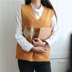 Vintage Geometric Argyle V-Neck Sleeveless Knitted Vest Sweater