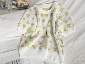 O-Neck Flower Pattern Solid Knitted Shirt