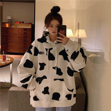 Loose Cow Pattern Hooded Jacket