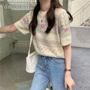 Short Sleeve Flowers Hollow Out Knitted Shirt