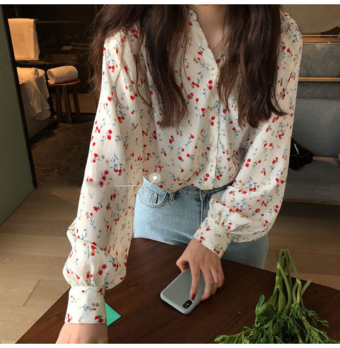 V-Neck Floral Pattern Elegant Shirt