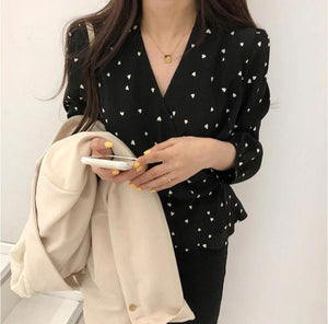 Heart Printed Slim Waist V-Neck Blouse