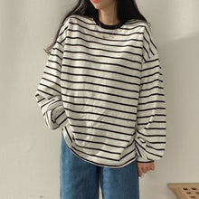 Long Sleeve Basic Striped Casual Sweatshirt