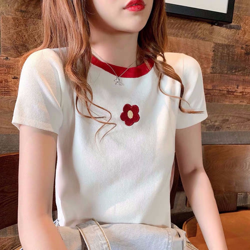 Daisy Embroidered Casual Slim Shirt