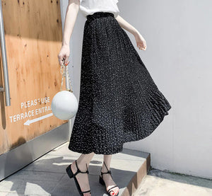 Polka Dot Mid Length Pleated Skirt