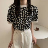 Puff Sleeve Daisy Pattern O-Neck Knitted Shirt