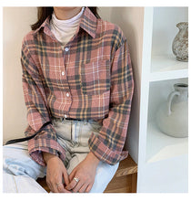 Vintage Classic Plaid Style Turn Down Collar Shirt