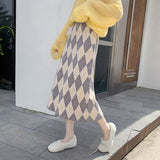 Diamond Pattern Knitted A-Line Long Skirt